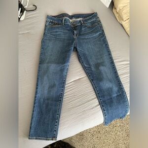 Way cute Fall levi jeans